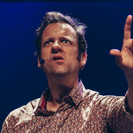 Edu Soto. Más vale solo que ciento volando Revolution