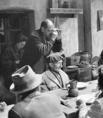 Go to Image Laboral Cinemateca presenta la exposición Masats / Buñuel en Viridiana