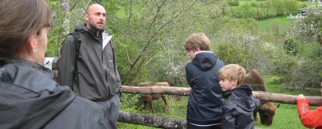 Ir a Imagen Itinerario de Naturaleza y Prehistoria con el Parque y la Fundación Oso de Asturias