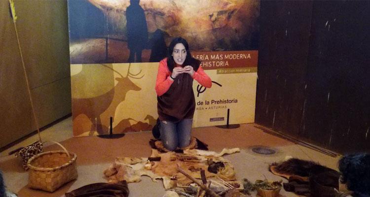 Ir a Imagen Una noche prehistórica en el Parque de la Prehistoria de Teverga