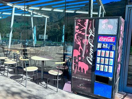 Imagen Serviciu de vending con bébora y snacks