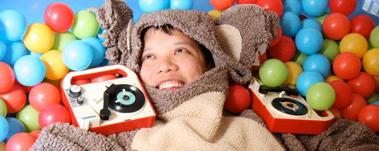 Ir para Imagem Sky White Tiger y Kid Koala, dos artistas internacionales por descubrir, en el MonkeyDays