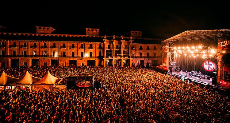 Ir para Imagem Cartel completo del Tsunami