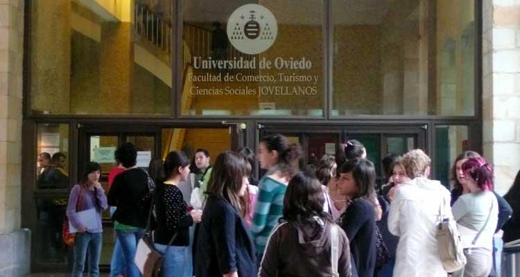 Universidad de Oviedo/Uviéu