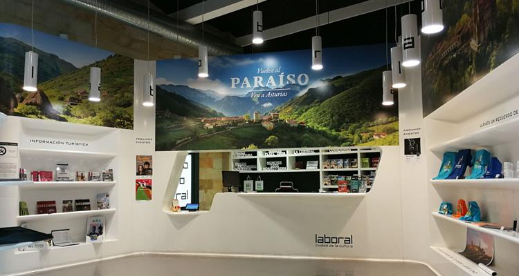Ir para Imagem El Principado refuerza su servicio de atención turística con un punto de información renovado en Laboral Ciudad de la Cultura