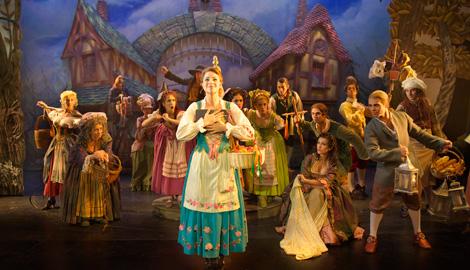 Ir a Imagen El musical “La Bella y la Bestia” llega en el mes de abril al Teatro de la Laboral