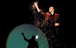 Ir a Imagen El mago Jorge Blass en el Centro Comercial Los Fresnos